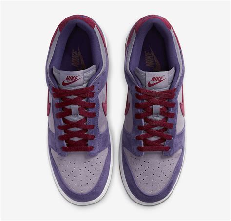 dunk low plum release date